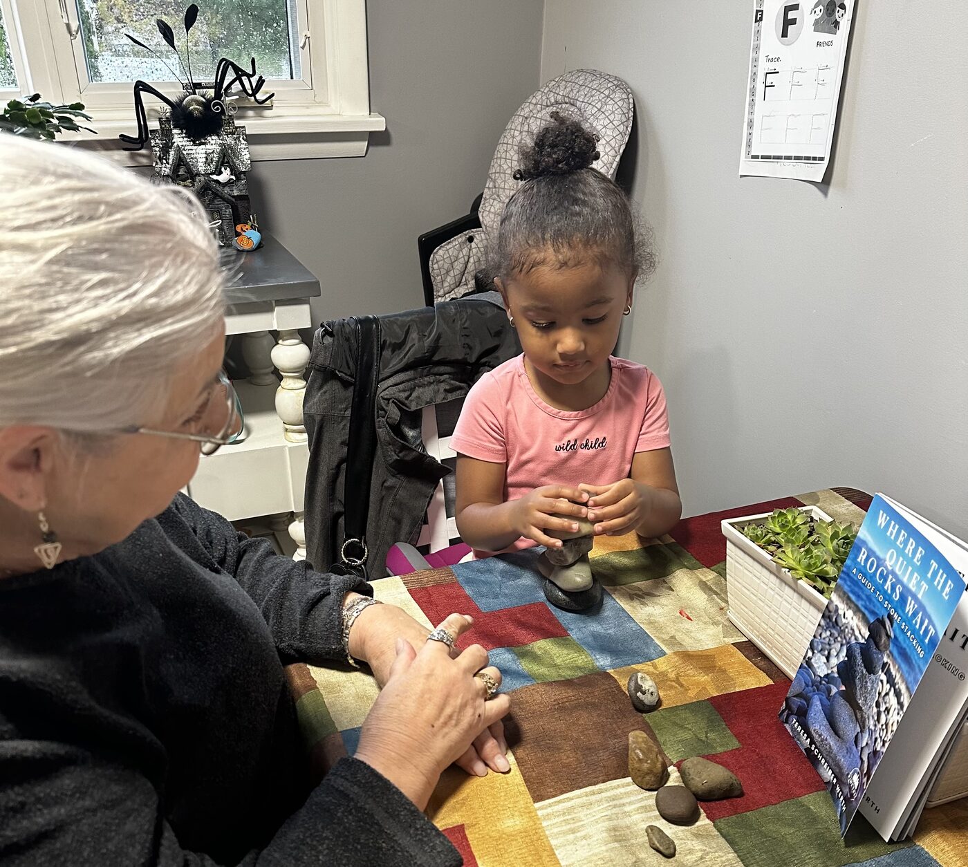 Artwork: wide composition with natural elements